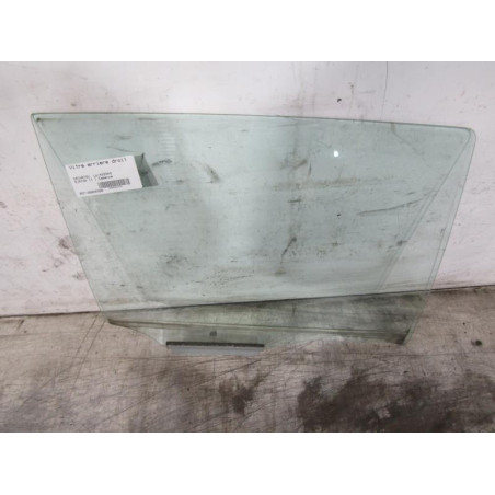 Vitre arriere droit DAIHATSU SIRION 2