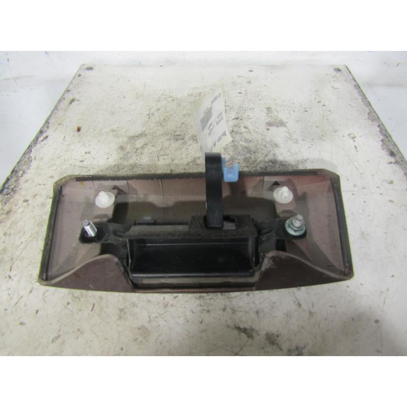 Bouton de coffre DAIHATSU SIRION 2 Photo n°1