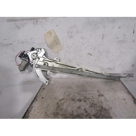 Leve vitre electrique avant droit DAIHATSU SIRION 2
