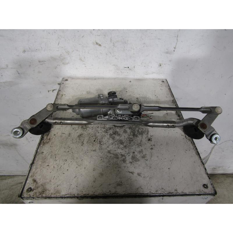 Moteur essuie glace avant DAIHATSU SIRION 2 Photo n°1