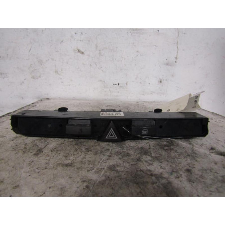 Bouton de warning OPEL ASTRA H