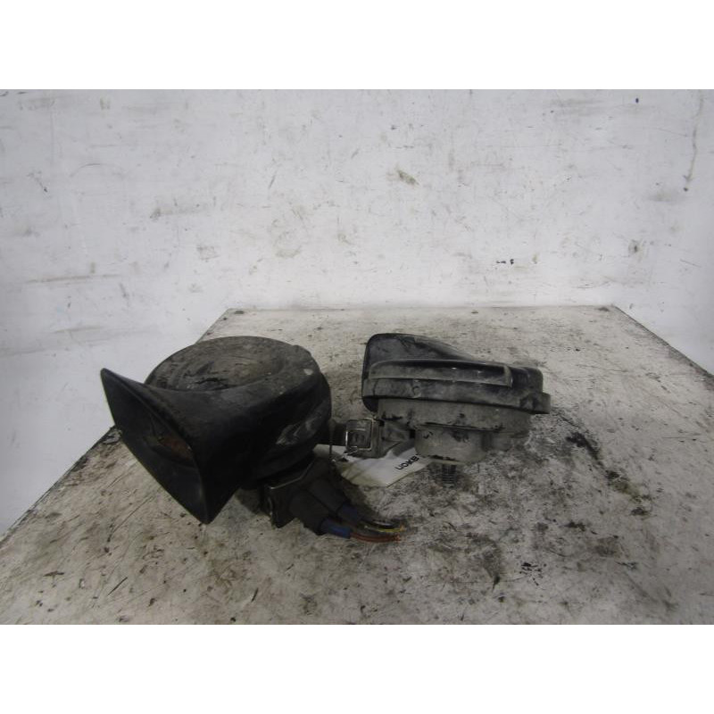 Avertisseur/Klaxon AUDI A4 1 Photo n°1