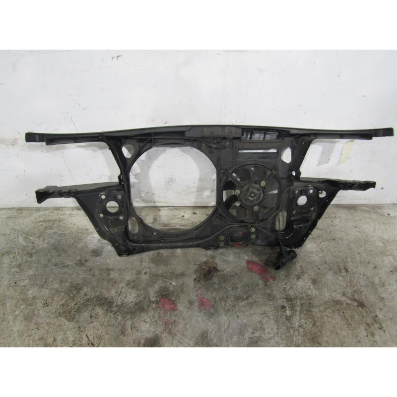 Armature avant, Masque avant AUDI A6 2 Photo n°1