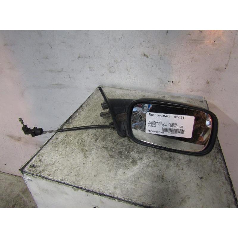 Retroviseur droit VOLKSWAGEN PASSAT 3 Photo n°1