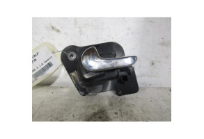 Poignee interieur arriere gauche OPEL MERIVA A Photo n°1