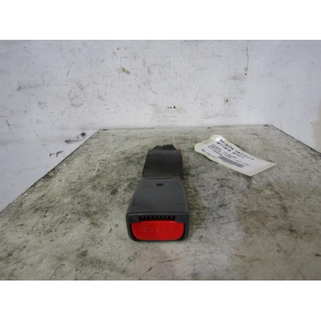 Attache ceinture arriere droit HYUNDAI SANTA FE 1