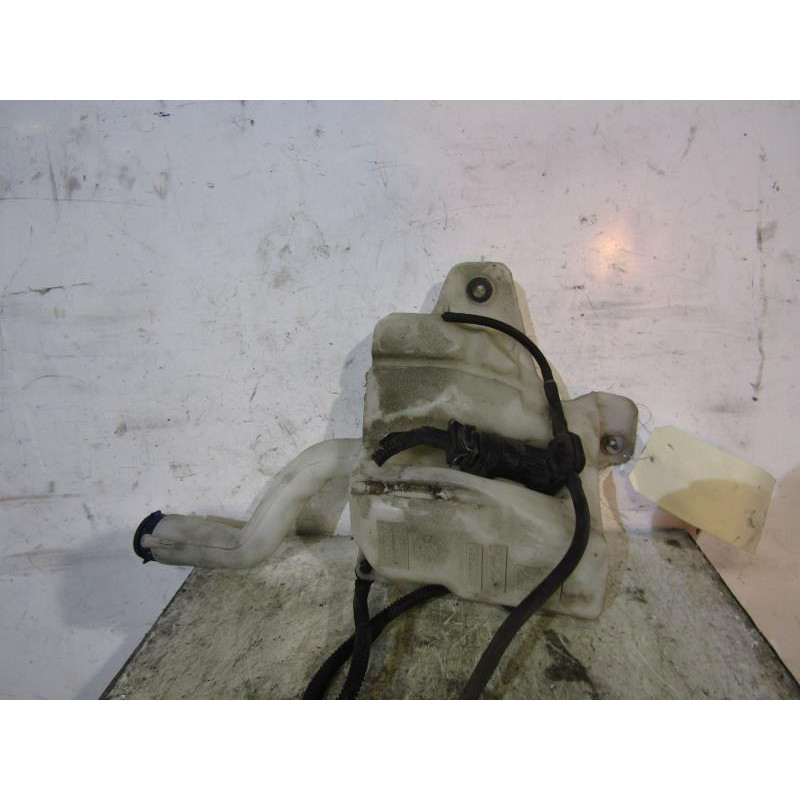 Vase de lave glace FIAT GRANDE PUNTO Photo n°1