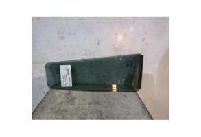 Custode arriere droit OPEL ZAFIRA B Photo n°1