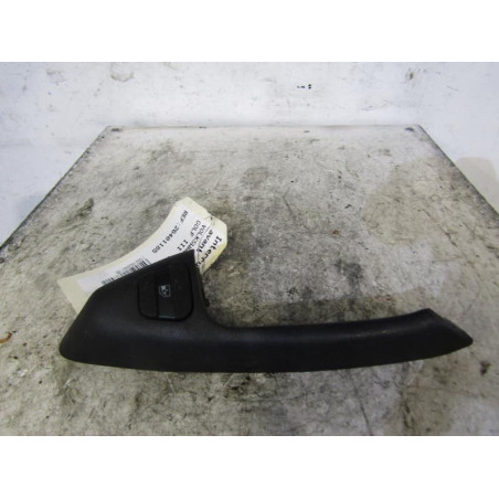 Interrupteur de leve vitre avant droit VOLKSWAGEN GOLF 3