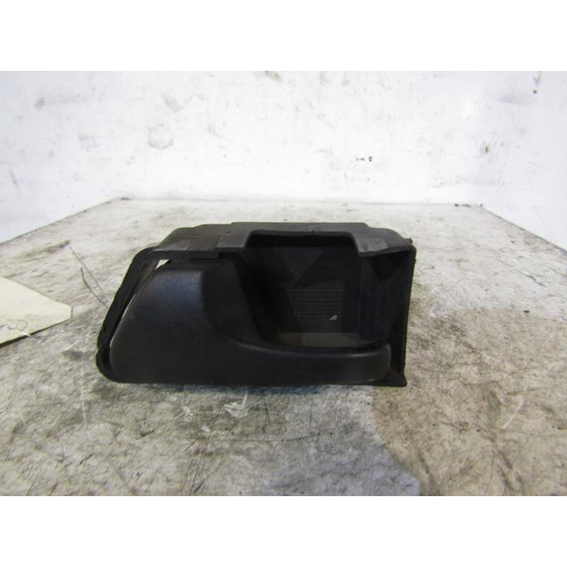 Poignee interieur arriere gauche VOLKSWAGEN GOLF 3 Photo n°1