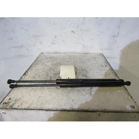 Verin de coffre TOYOTA COROLLA 10