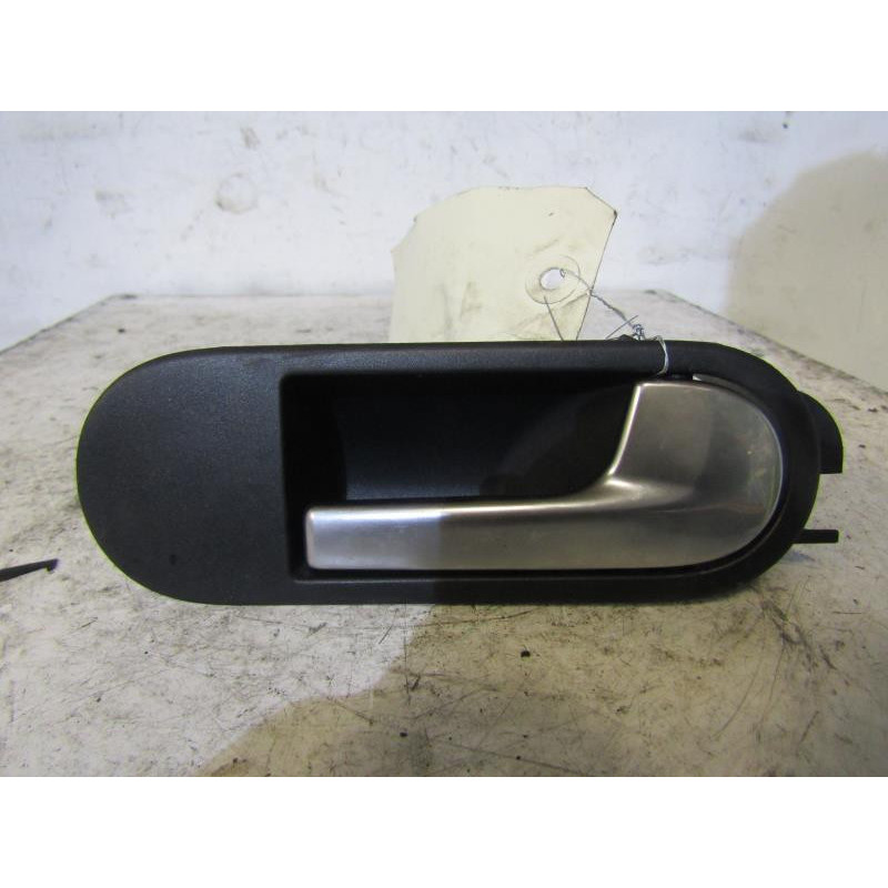 Poignee interieur avant droit VOLKSWAGEN GOLF PLUS Photo n°1