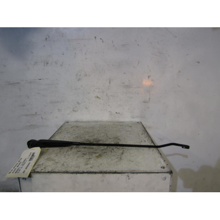 Bras essuie glace avant gauche RENAULT CLIO 2 CAMPUS