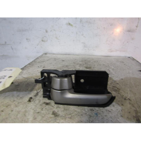 Poignee interieur avant gauche SUZUKI SWIFT 3