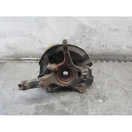 Pivot de moyeu avant droit SUZUKI SWIFT 3