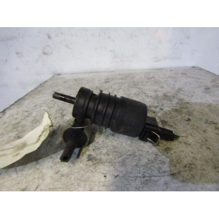 Pompe lave glace avant VOLKSWAGEN GOLF 3