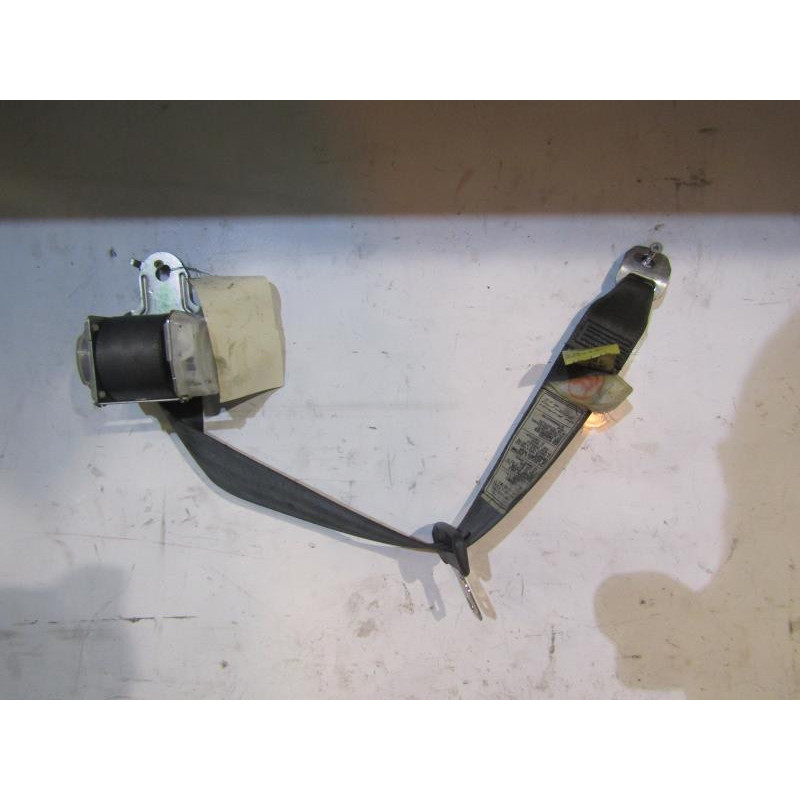 Ceinture arriere gauche TOYOTA PRIUS 2 Photo n°1