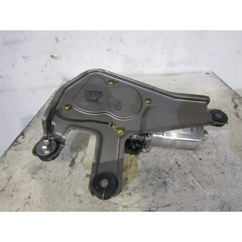 Moteur essuie glace arriere TOYOTA COROLLA VERSO 2 Photo n°1