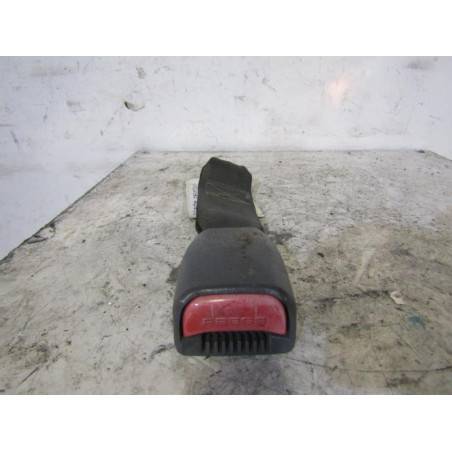 Attache ceinture arriere droit HYUNDAI SANTA FE 1