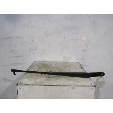 Bras essuie glace avant droit VOLKSWAGEN TOURAN 1