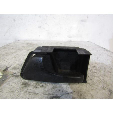 Poignee interieur avant gauche VOLKSWAGEN VENTO