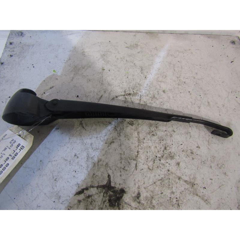 Bras essuie glace arriere AUDI A3 1 Photo n°1