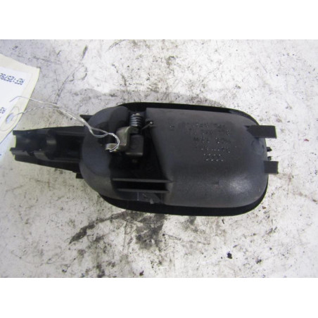 Poignee interieur arriere droit AUDI A3 1