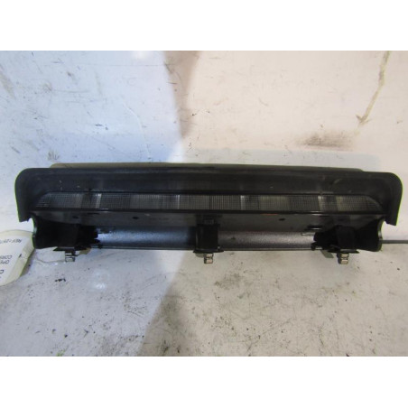 Feu arriere stop central OPEL CORSA C