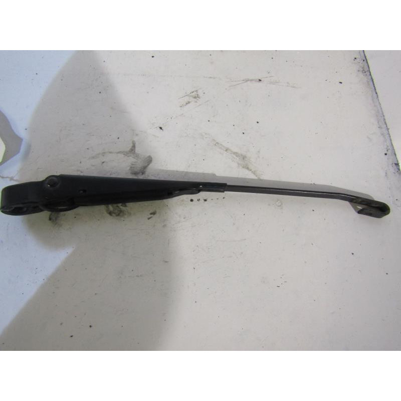 Bras essuie glace arriere MERCEDES 250 T124 Photo n°1
