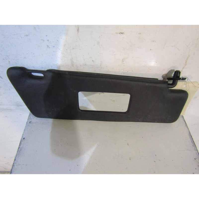 Pare soleil droit MERCEDES 250 T124 Photo n°1