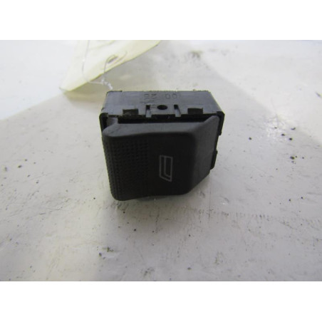 Interrupteur de leve vitre avant droit AUDI A4 1