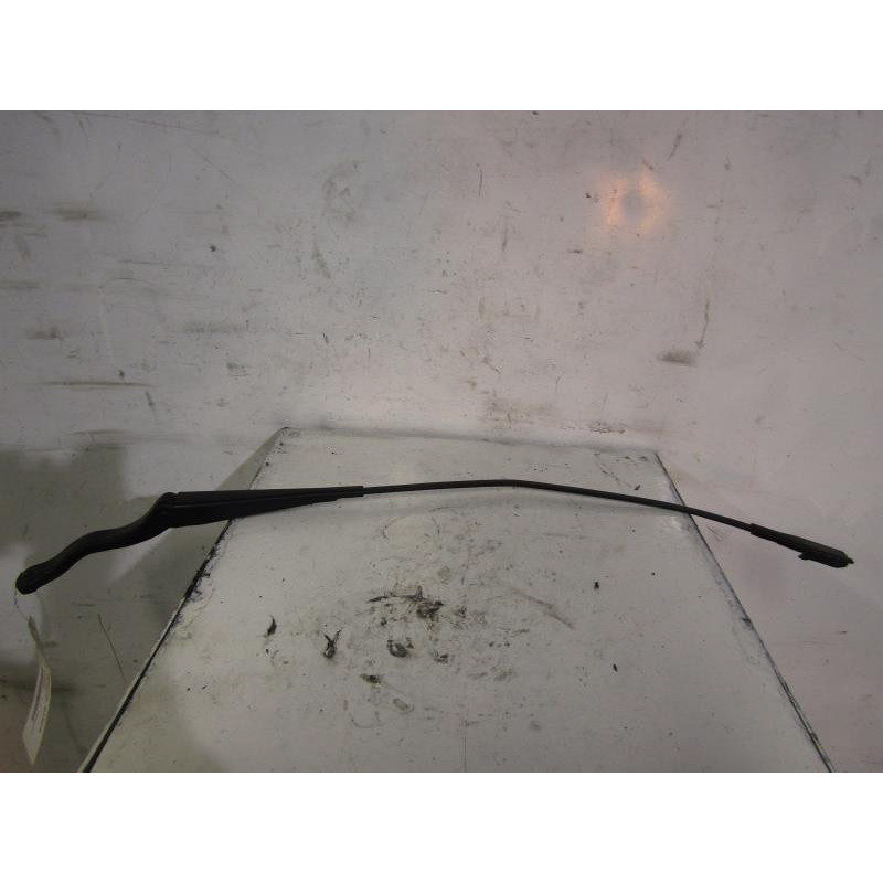 Bras essuie glace avant droit OPEL CORSA D Photo n°1