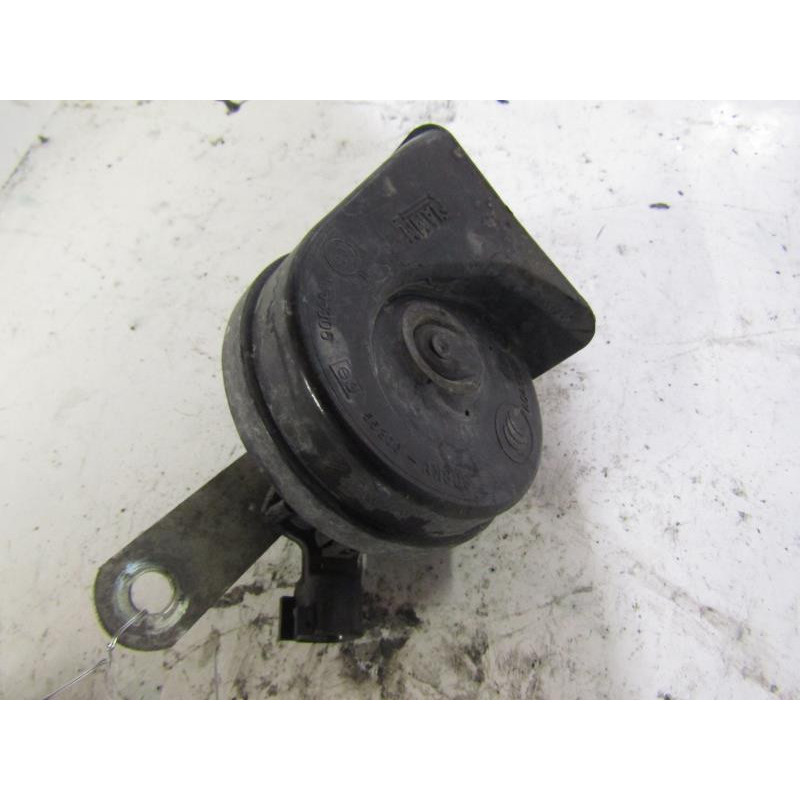 Avertisseur/Klaxon OPEL CORSA D Photo n°1