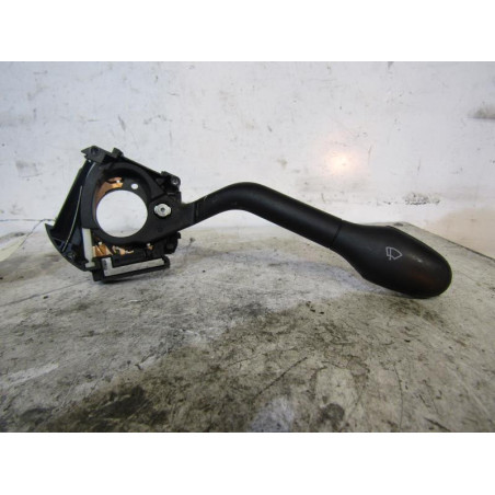Commodo d'essuie glaces VOLKSWAGEN GOLF 3