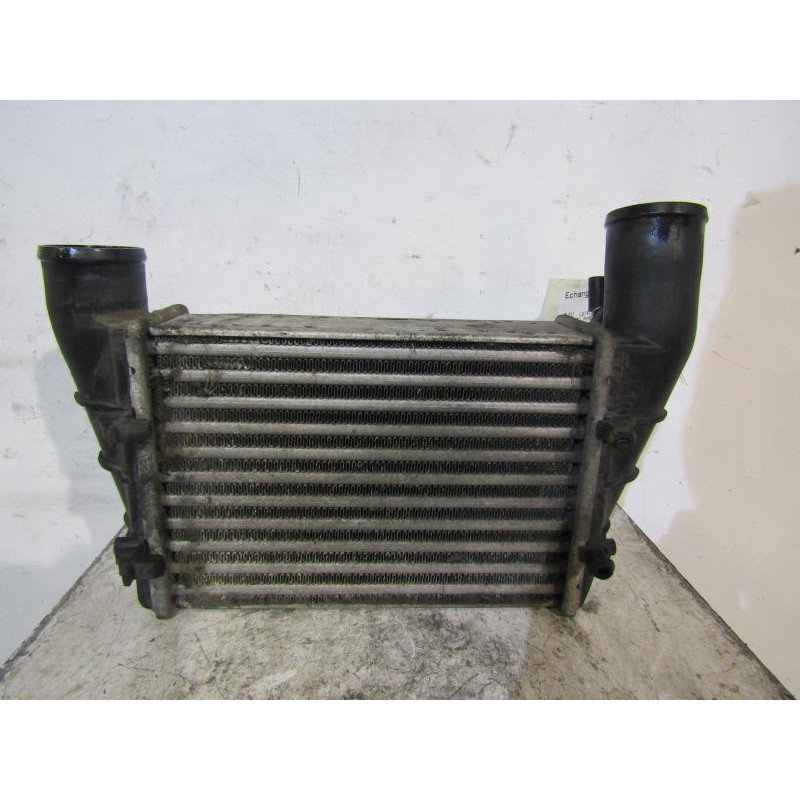 Echangeur air (Intercooler) AUDI A6 2 Photo n°1