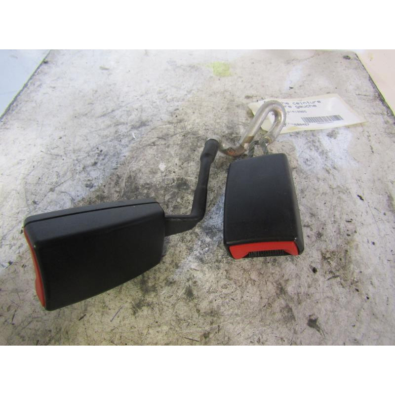 Attache ceinture arriere gauche AUDI A3 1 Photo n°1