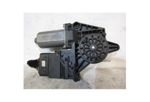 Leve vitre electrique arriere gauche VOLKSWAGEN PASSAT 4 Photo n°2