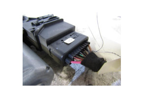 Leve vitre electrique arriere gauche VOLKSWAGEN PASSAT 4 Photo n°5