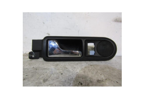 Poignee interieur arriere gauche VOLKSWAGEN PASSAT 4 Photo n°1