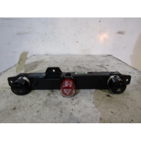 Bouton de warning FIAT 500 2