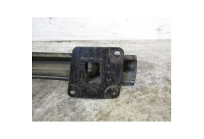 Renfort pare choc arriere (traverse) VOLKSWAGEN POLO 4 Photo n°2