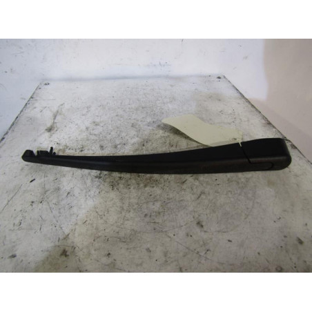 Bras essuie glace arriere MAZDA 3 1