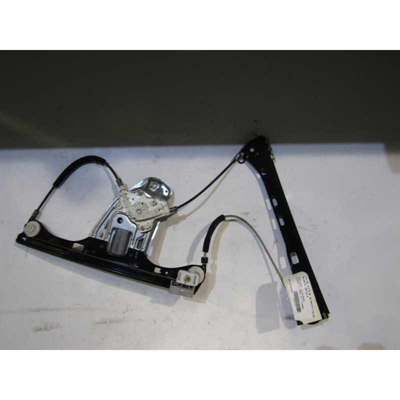Leve vitre electrique avant droit MERCEDES CLASSE C 203 Photo n°1