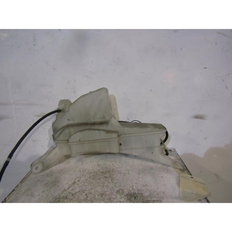 Vase de lave glace DAIHATSU CUORE 3 Photo n°1