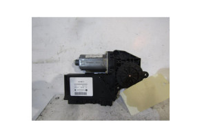 Moteur leve vitre arriere gauche VOLKSWAGEN TOUAREG 1 Photo n°2