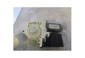 Moteur leve vitre arriere droit VOLKSWAGEN GOLF 5 Photo n°2