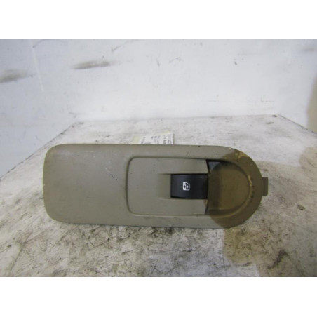 Interrupteur de leve vitre avant droit RENAULT SCENIC 2