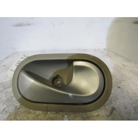 Poignee interieur arriere droit RENAULT SCENIC 2