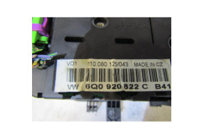 Compteur VOLKSWAGEN POLO 4 Photo n°3
