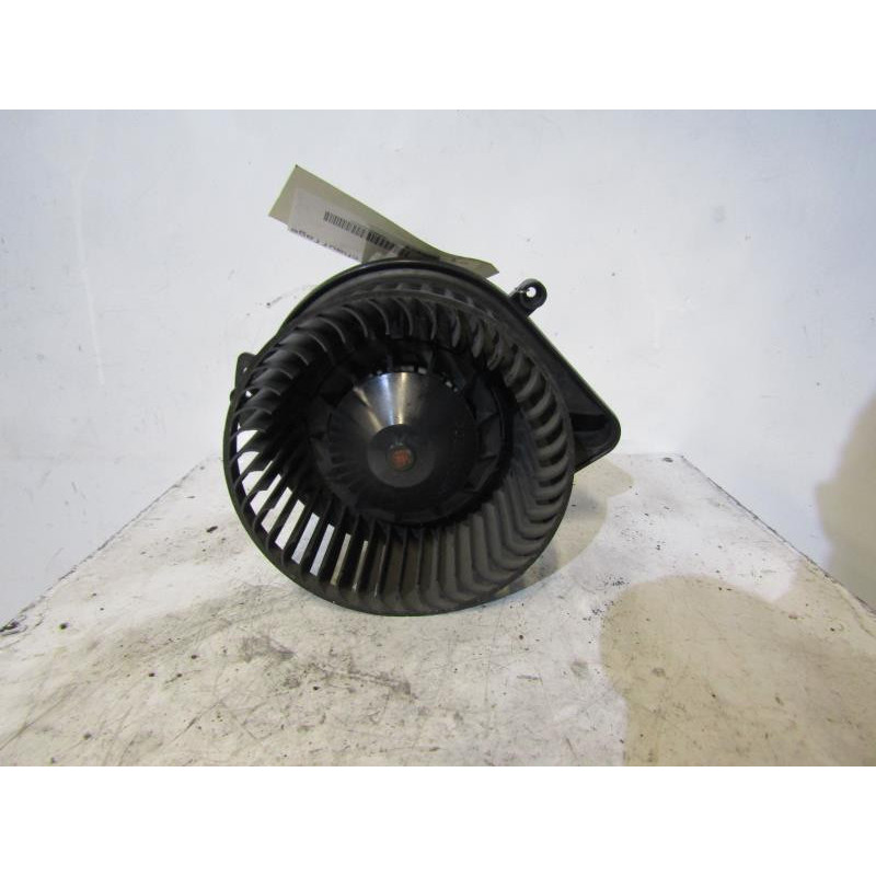 Ventilateur chauffage AUDI A4 2 Photo n°1